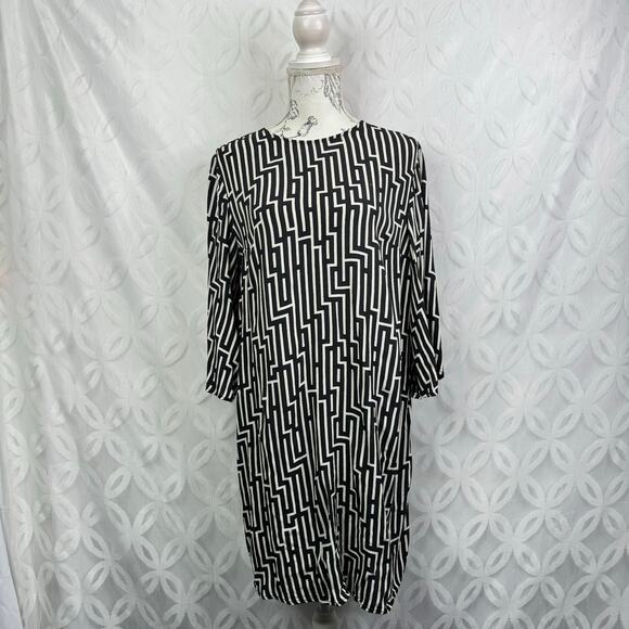 GP & J Baker x H&M Patterned Woven 3/4 Sleeve Trumpet Sleeves - Picture 2 of 7